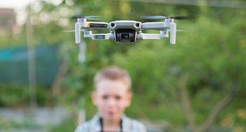 Wyścigi dronów: sport przyszłości dla młodych pasjonatów technologii